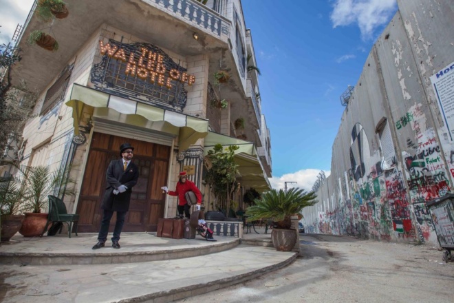 Banksy's Walled Off Hotel: koloniale luxe en dystopische ellende